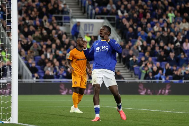 Thierno Barry of Everton reacts after heading wide of goal during the Carabao Cup round 3 match Everton vs Wolverhampton Wanderers at Hill Dickinson Stadium, Liverpool, United Kingdom on 16 September 2026

(Photo by Alfie Cosgrove/News Images)r