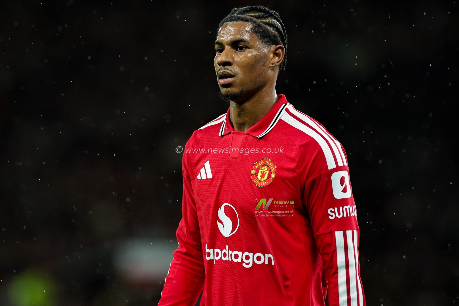 Marcus Rashford of Manchester United in action during the Carabao Cup round 3 match Manchester United vs Brighton & Hove Albion at Old Trafford, Manchester, United Kingdom on 16 September 2026

(Photo by Mark Cosgrove/News Images)