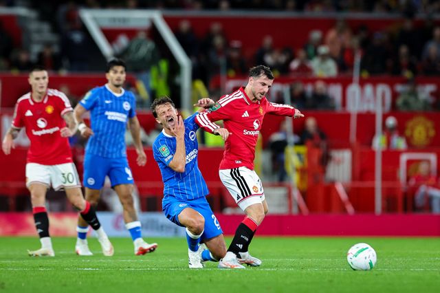 Mason Mount of Manchester United catches Olivier Boscagli of Brighton & Hove Albion in the face during the Carabao Cup round 3 match Manchester United vs Brighton & Hove Albion at Old Trafford, Manchester, United Kingdom on 16 September 2026

(Photo by Mark Cosgrove/News Images)