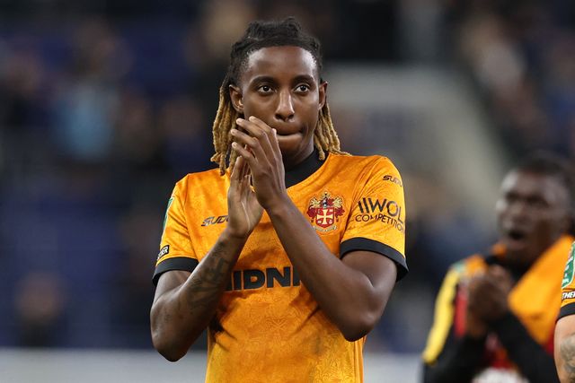 Tawanda Chirewa of Wolverhampton Wanderers applauds the fans after the game during the Carabao Cup round 3 match Everton vs Wolverhampton Wanderers at Hill Dickinson Stadium, Liverpool, United Kingdom on 16 September 2026

(Photo by Alfie Cosgrove/News Images)