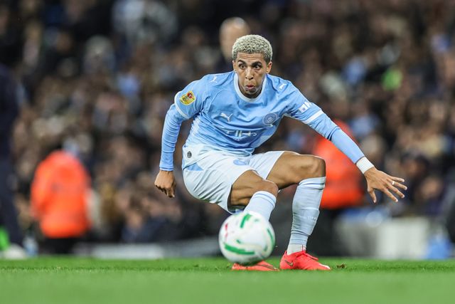 Rico Lewis of Manchester City in action during the Carabao Cup round 3 match Manchester City vs Norwich City at Etihad Stadium, Manchester, United Kingdom on 17 September 2026

(Photo by Mark Cosgrove/News Images)