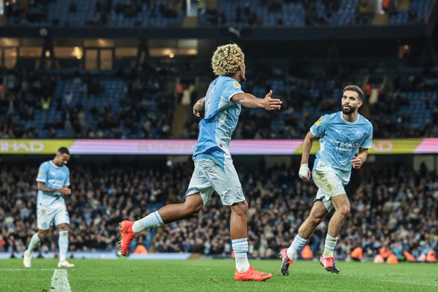 Floyd Samba of Manchester City celebrates his goal to make it 4-0 during the Carabao Cup round 3 match Manchester City vs Norwich City at Etihad Stadium, Manchester, United Kingdom on 17 September 2026

(Photo by Mark Cosgrove/News Images)