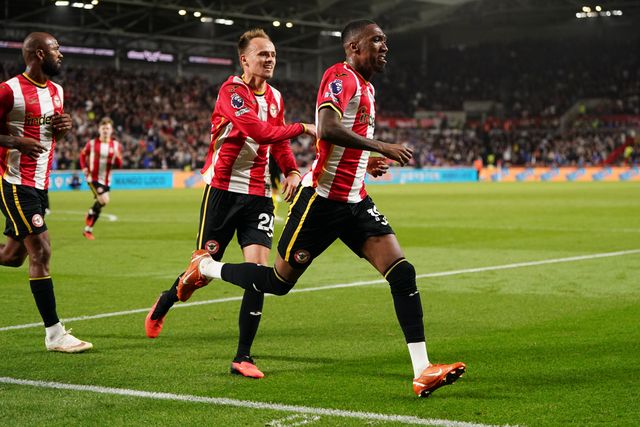 Jaidon Anthony of Brentford celebrates his goal to make it 1-0 during the Premier League match Brentford vs Chelsea at GTECH Community Stadium, London, United Kingdom on 18 September 2026

(Photo by Harvey Murphy/News Images)