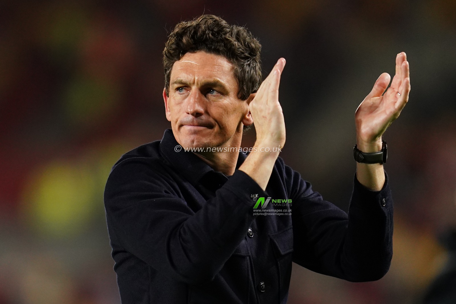 Keith Andrews manager of Brentford during the Premier League match Brentford vs Chelsea at GTECH Community Stadium, London, United Kingdom on 18 September 2026

(Photo by Harvey Murphy/News Images)