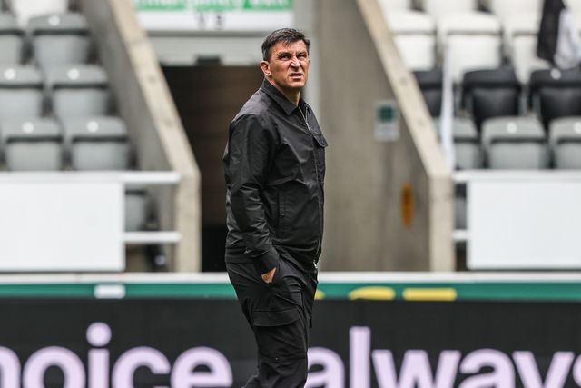 Sergej Jakirovi manager of Hull City arrives during the Premier League match Newcastle Untied vs Hull City at St. James's Park, Newcastle, United Kingdom on 19 September 2026

(Photo by Alfie Cosgrove/News Images)