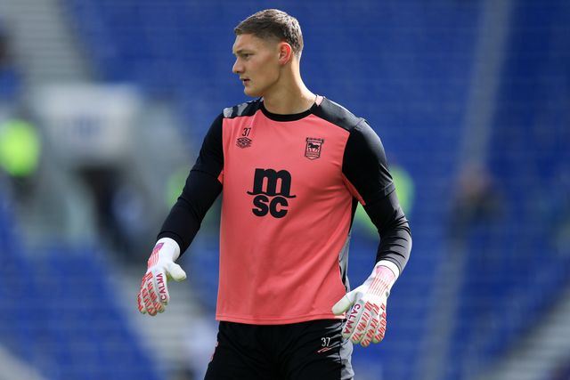 Ipswich Town goalkeeper Kjell Scherpen warms up prior to the Premier League match Everton vs Ipswich Town at Hill Dickinson Stadium, Liverpool, United Kingdom on 19 September 2026

(Photo by Jorge Horsted/News Images)