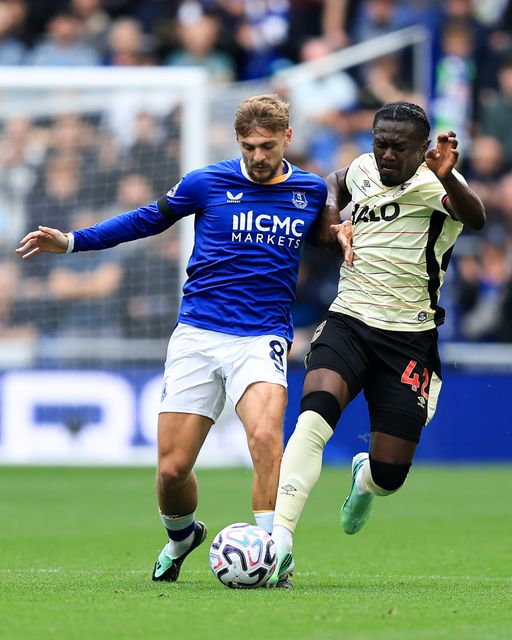 Kiernan Dewsbury-Hall of Everton tackles the ball from Abdoul Ouattara of Ipswich Town during the Premier League match Everton vs Ipswich Town at Hill Dickinson Stadium, Liverpool, United Kingdom on 19 September 2026

(Photo by Jorge Horsted/News Images)