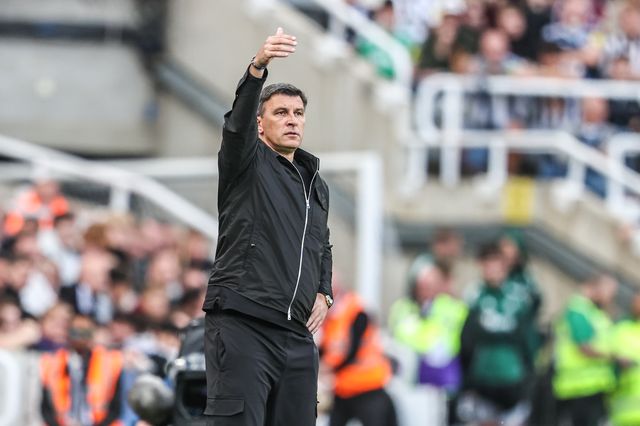 Sergej Jakirovi manager of Hull City gives his team instructions during the Premier League match Newcastle Untied vs Hull City at St. James's Park, Newcastle, United Kingdom on 19 September 2026

(Photo by Alfie Cosgrove/News Images)