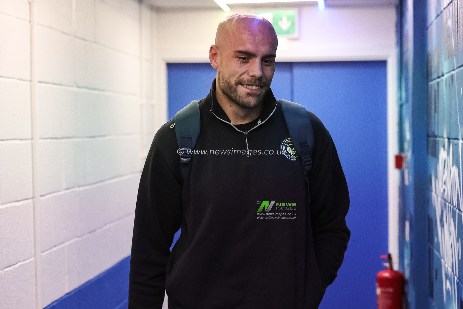 James Harrison of Warrington Wolves arrives during the Betfred Super League Play-off Eliminator round match Warrington Wolves vs Hull KR at The Halliwell Jones Stadium, Warrington, United Kingdom on 19 September 2026

(Photo by Mark Cosgrove/News Images)
