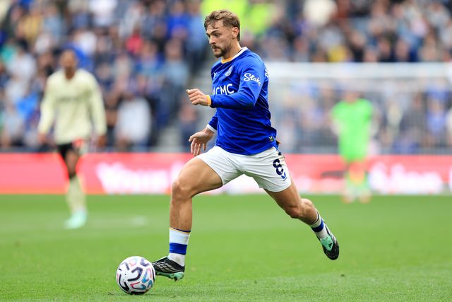 Kiernan Dewsbury-Hall of Everton with ball at his feet during the Premier League match Everton vs Ipswich Town at Hill Dickinson Stadium, Liverpool, United Kingdom on 19 September 2026

(Photo by Jorge Horsted/News Images)