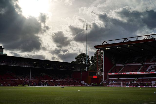 A general view of the sun preparing to set above the main stand during the Premier League match Nottingham Forest vs Coventry City at City Ground, Nottingham, United Kingdom on 19 September 2026

(Photo by Maynard Manyowa/News Images)