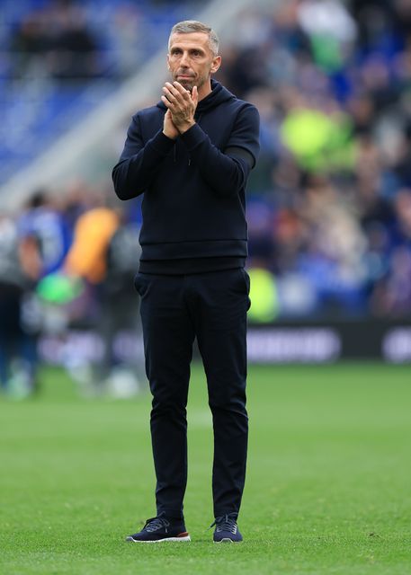 Gary O'Neil manager of Ipswich Town claps fans after 1-0 loss during the Premier League match Everton vs Ipswich Town at Hill Dickinson Stadium, Liverpool, United Kingdom on 19 September 2026

(Photo by Jorge Horsted/News Images)