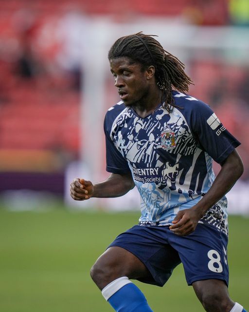 Caleb Yirenkyi of Coventry City in the pregame warmup session  during the Premier League match Nottingham Forest vs Coventry City at City Ground, Nottingham, United Kingdom on 19 September 2026

(Photo by Maynard Manyowa/News Images)
