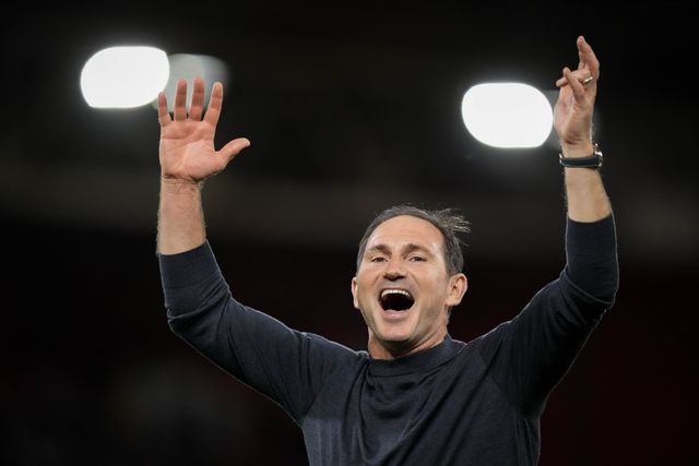 Frank Lampard manager of Coventry City applauds the fans after the final whistle  during the Premier League match Nottingham Forest vs Coventry City at City Ground, Nottingham, United Kingdom on 19 September 2026

(Photo by Maynard Manyowa/News Images)