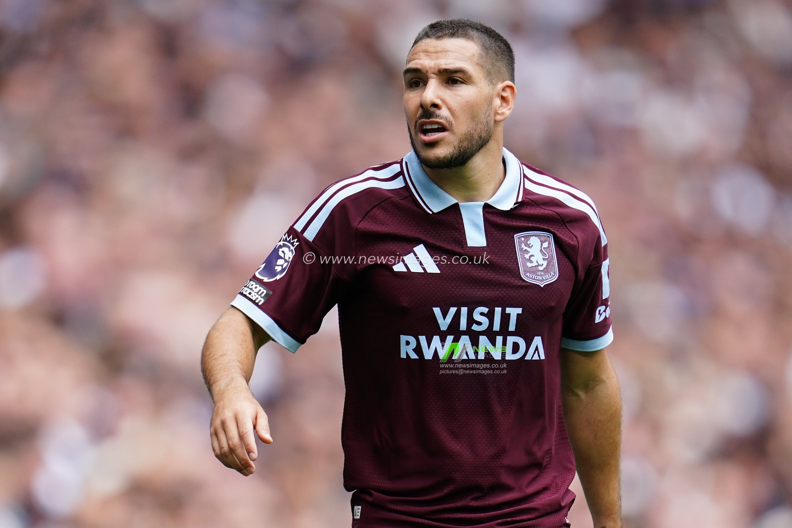 Emi Buendia of Aston Villa during the Premier League match Tottenham Hotspur vs Aston Villa at Tottenham Hotspur Stadium, London, United Kingdom on 19 September 2026

(Photo by Harvey Murphy/News Images)
