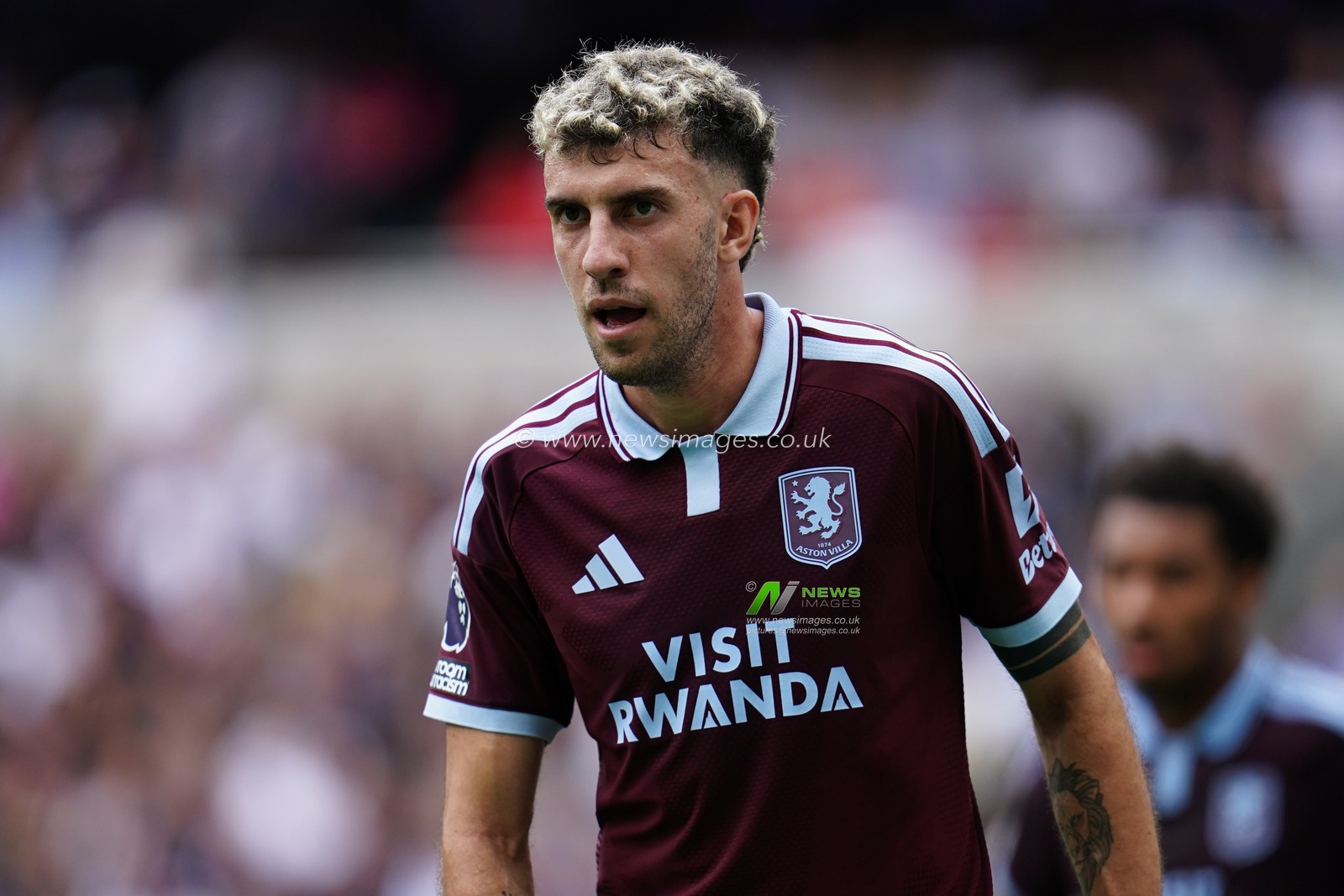 Matteo Ruggeri of Aston Villa during the Premier League match Tottenham Hotspur vs Aston Villa at Tottenham Hotspur Stadium, London, United Kingdom on 19 September 2026

(Photo by Harvey Murphy/News Images)