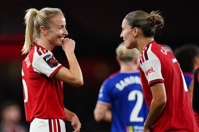 Leah Williamson of Arsenal and Steph Catley of Arsenal during the Women's Super League match Arsenal vs Manchester United at Emirates, London, United Kingdom on 19 September 2026

(Photo by Harvey Murphy/News Images)