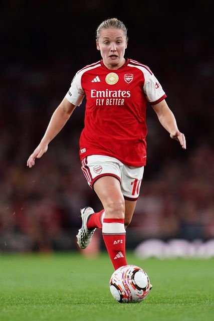 Kim Little of Arsenal with the ball during the Women's Super League match Arsenal vs Manchester United at Emirates, London, United Kingdom on 19 September 2026

(Photo by Harvey Murphy/News Images)
