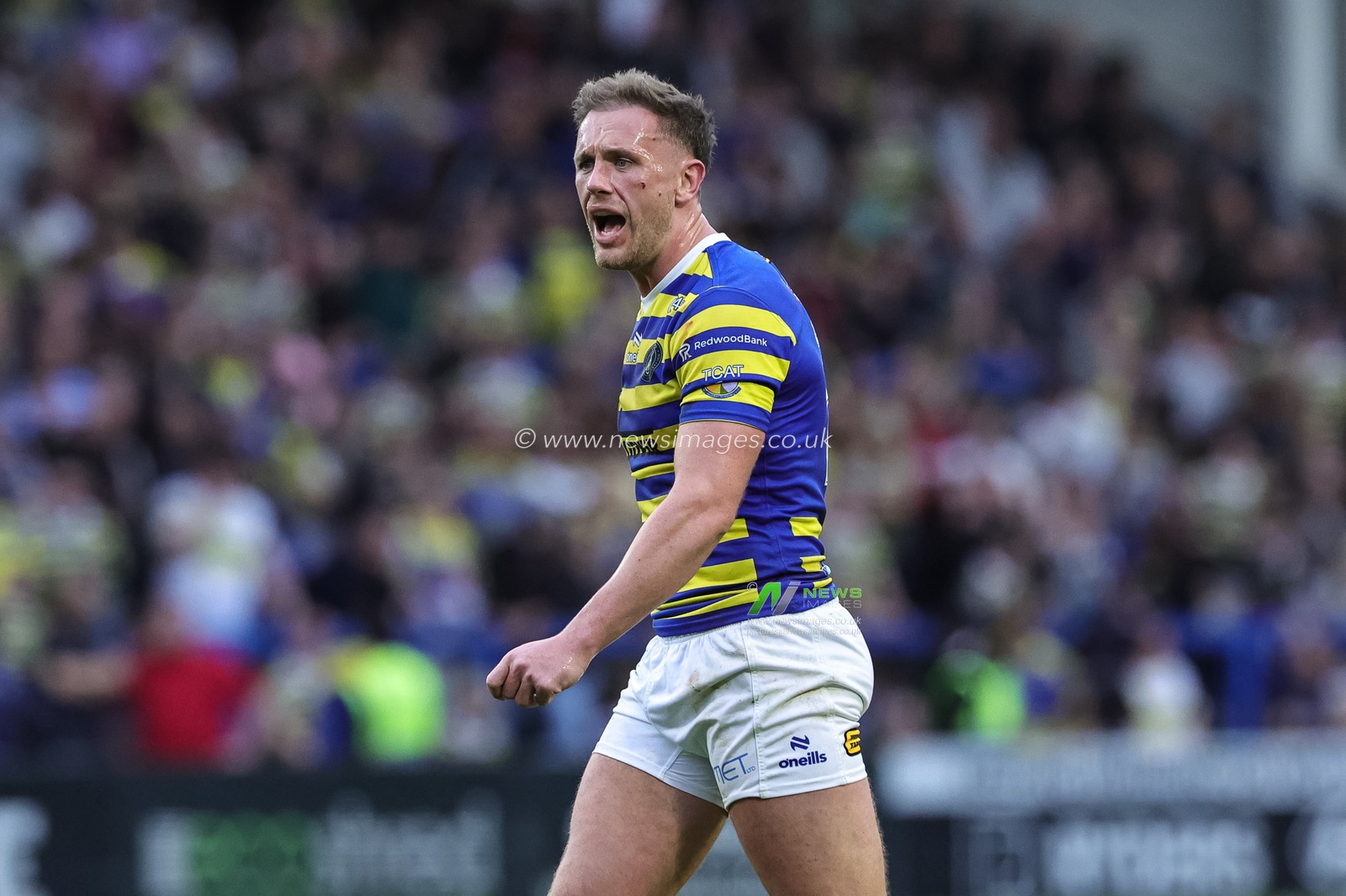 Ben Currie of Warrington Wolves during the Betfred Super League Play-off Eliminator round match Warrington Wolves vs Hull KR at The Halliwell Jones Stadium, Warrington, United Kingdom on 19 September 2026

(Photo by Mark Cosgrove/News Images)