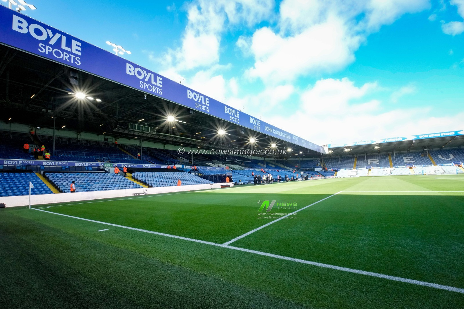 A general view of the pitch and standsduring the Premier League match Leeds United vs Crystal Palace at Elland Road, Leeds, United Kingdom on 20 September 2026

(Photo by Maynard Manyowa/News Images)
