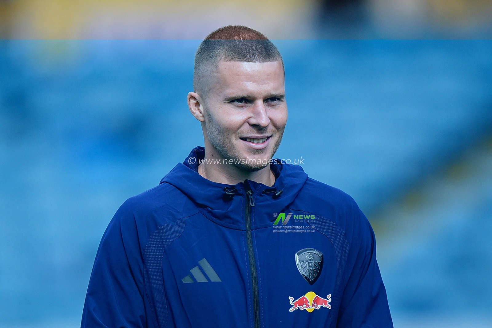 Nico Elvedi of Leeds United inspects the pitch prior to kick off during the Premier League match Leeds United vs Crystal Palace at Elland Road, Leeds, United Kingdom on 20 September 2026

(Photo by Maynard Manyowa/News Images)