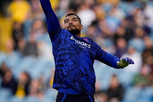 Crystal Palace goalkeeper Walter Benitez in the pregame warmup session  during the Premier League match Leeds United vs Crystal Palace at Elland Road, Leeds, United Kingdom on 20 September 2026

(Photo by Maynard Manyowa/News Images)