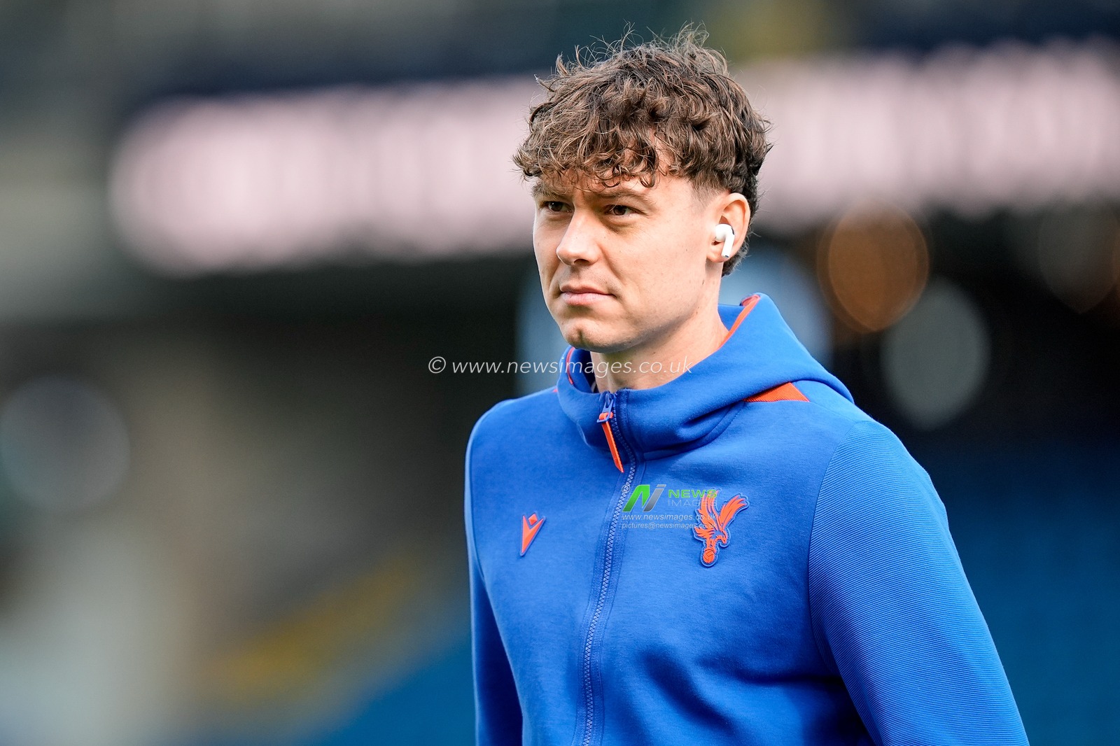 Jorgen Strand Larsen of Crystal Palace inspects the pitch prior to kick off during the Premier League match Leeds United vs Crystal Palace at Elland Road, Leeds, United Kingdom on 20 September 2026

(Photo by Maynard Manyowa/News Images)