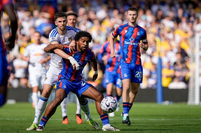 Quinten Timber of Crystal Palace battles for the ball  Anton Stach of Leeds United during the Premier League match Leeds United vs Crystal Palace at Elland Road, Leeds, United Kingdom on 20 September 2026

(Photo by Maynard Manyowa/News Images)
