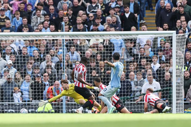 Rayan Cherki of Manchester City scores to make it 2-1 during the Premier League match Manchester City vs Sunderland at Etihad Stadium, Manchester, United Kingdom on 20 September 2026

(Photo by Mark Cosgrove/News Images)