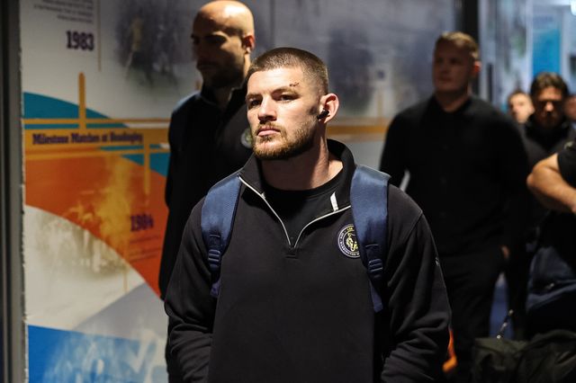 Danny Walker of Warrington Wolves arrives during the Betfred Super League Play-off Semi-Final match Leeds Rhinos vs Warrington Wolves at AMT Headingley Stadium, Leeds, United Kingdom on 25 September 2026

(Photo by Mark Cosgrove/News Images)