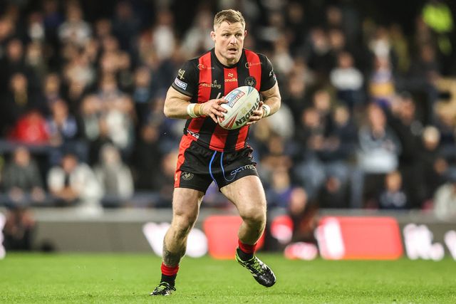 Luke Yates of Warrington Wolves in action during the Betfred Super League Play-off Semi-Final match Leeds Rhinos vs Warrington Wolves at AMT Headingley Stadium, Leeds, United Kingdom on 25 September 2026

(Photo by Alfie Cosgrove/News Images)