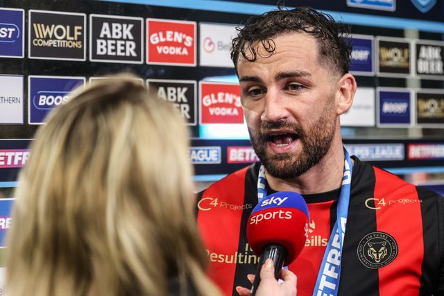 Toby King of Warrington Wolves is interviewed by Sky Sports after the game during the Betfred Super League Play-off Semi-Final match Leeds Rhinos vs Warrington Wolves at AMT Headingley Stadium, Leeds, United Kingdom on 25 September 2026

(Photo by Alfie Cosgrove/News Images)
