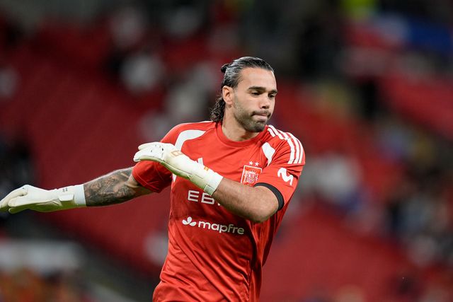 Spain goalkeeper David Raya in the pregame warmup session  during the UEFA Nations League match England vs Spain at Wembley Stadium, London, United Kingdom on 26 September 2026

(Photo by Maynard Manyowa/News Images)