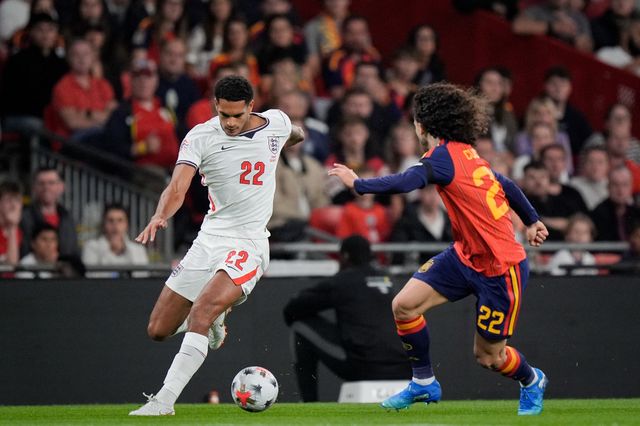 Marc Cucurella of Spain makes a run with the ball  marked by Marc Cucurella of Spain during the UEFA Nations League match England vs Spain at Wembley Stadium, London, United Kingdom on 26 September 2026

(Photo by Maynard Manyowa/News Images)