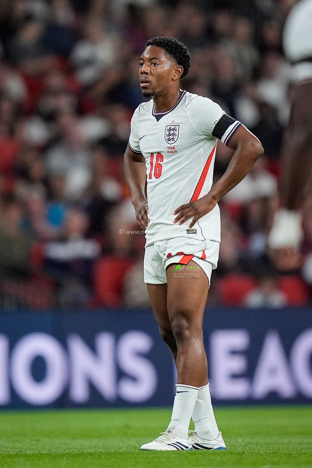 Myles Lewis-Skelly of England in action during the UEFA Nations League match England vs Spain at Wembley Stadium, London, United Kingdom on 26 September 2026

(Photo by Maynard Manyowa/News Images)