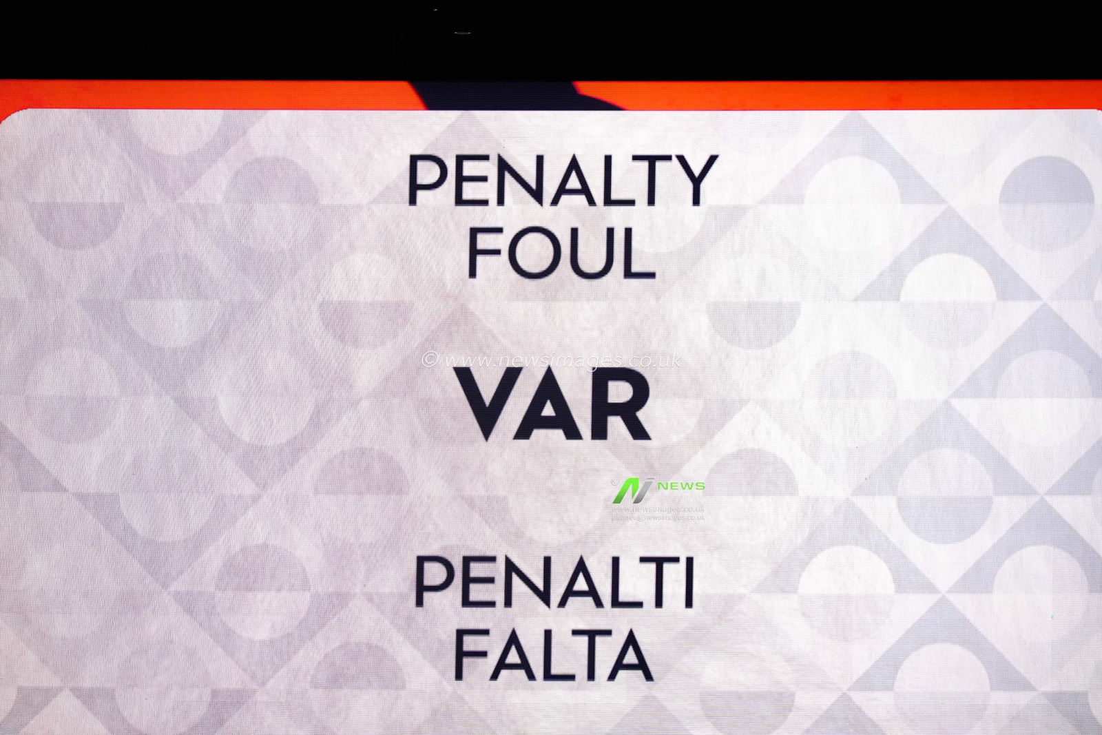 Referee Davide Massa blows for a penalty after a VAR review during the UEFA Nations League match England vs Spain at Wembley Stadium, London, United Kingdom on 26 September 2026

(Photo by Maynard Manyowa/News Images)
