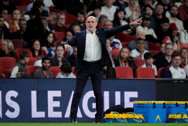 Luis de la Fuente manager of Spain gives his team instructions  during the UEFA Nations League match England vs Spain at Wembley Stadium, London, United Kingdom on 26 September 2026

(Photo by Maynard Manyowa/News Images)