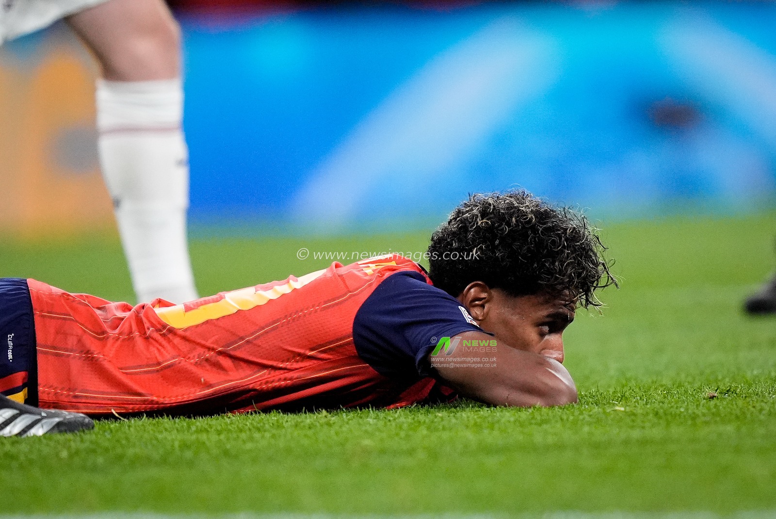 Lamine Yamal of Spain reacts after a missed chance on goal  during the UEFA Nations League match England vs Spain at Wembley Stadium, London, United Kingdom on 26 September 2026

(Photo by Maynard Manyowa/News Images)