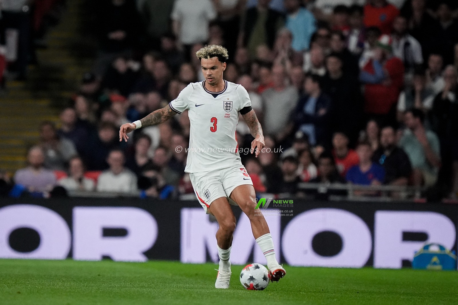 Nico O’Reilly of England in action during the UEFA Nations League match England vs Spain at Wembley Stadium, London, United Kingdom on 26 September 2026

(Photo by Maynard Manyowa/News Images)