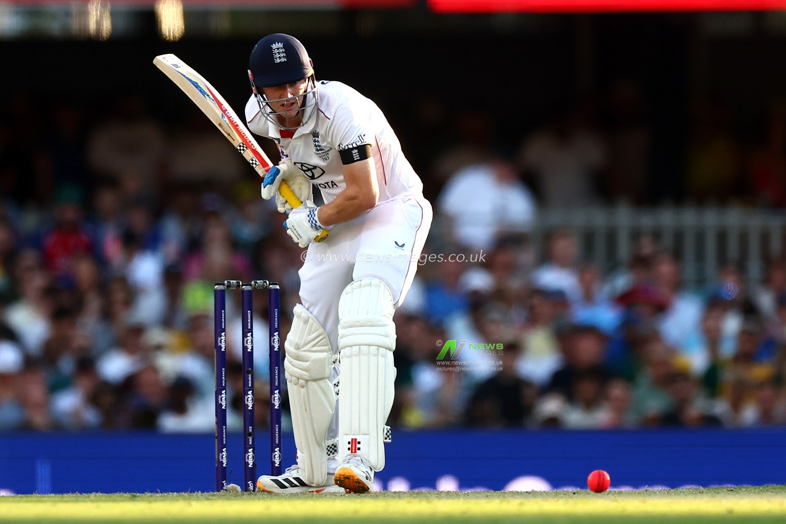 Harry Brook of England bats during the NRMA Insurance Ashes Second Test Day 1 Series match Australia vs England at The Gabba, Brisbane Cricket Ground, Brisbane, Australia, 4th December 2025

(Photo by Patrick Hoelscher/News Images)

*** GER AUT SUI OUT ***