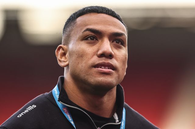 Albert Hopoate of Warrington Wolves arrives during the Betfred Super League Grand Final match Warrington Wolves vs Wakefield Trinity at Old Trafford, Manchester, United Kingdom on 03 October 2026

(Photo by Alfie Cosgrove/News Images)