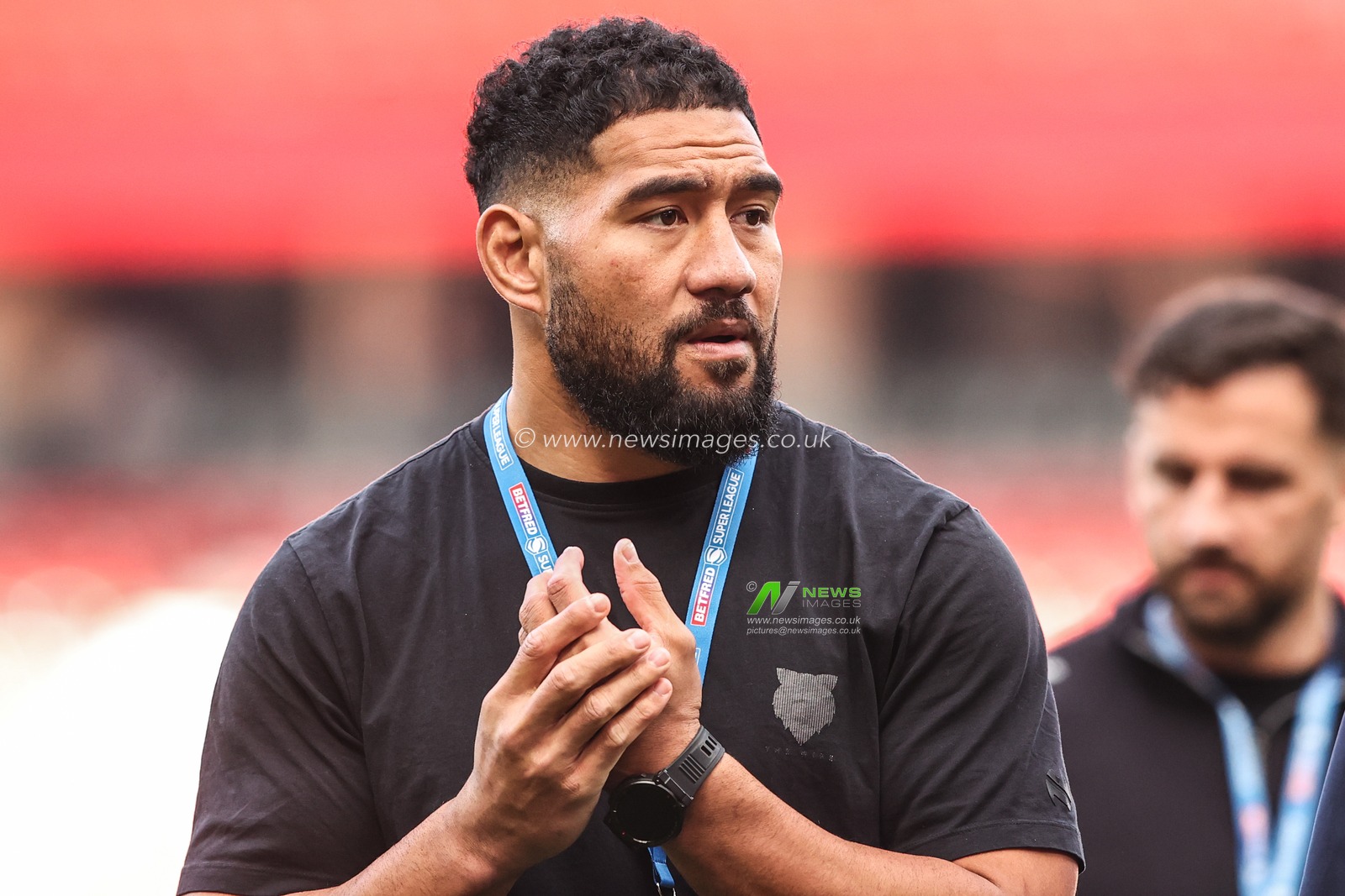 Kelepi Tanginoa of Warrington Wolves arrives during the Betfred Super League Grand Final match Warrington Wolves vs Wakefield Trinity at Old Trafford, Manchester, United Kingdom on 03 October 2026

(Photo by Alfie Cosgrove/News Images)
