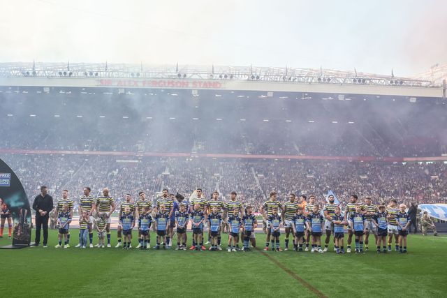 Warrington Wolves line up during the Betfred Super League Grand Final match Warrington Wolves vs Wakefield Trinity at Old Trafford, Manchester, United Kingdom on 03 October 2026

(Photo by Mark Cosgrove/News Images)
