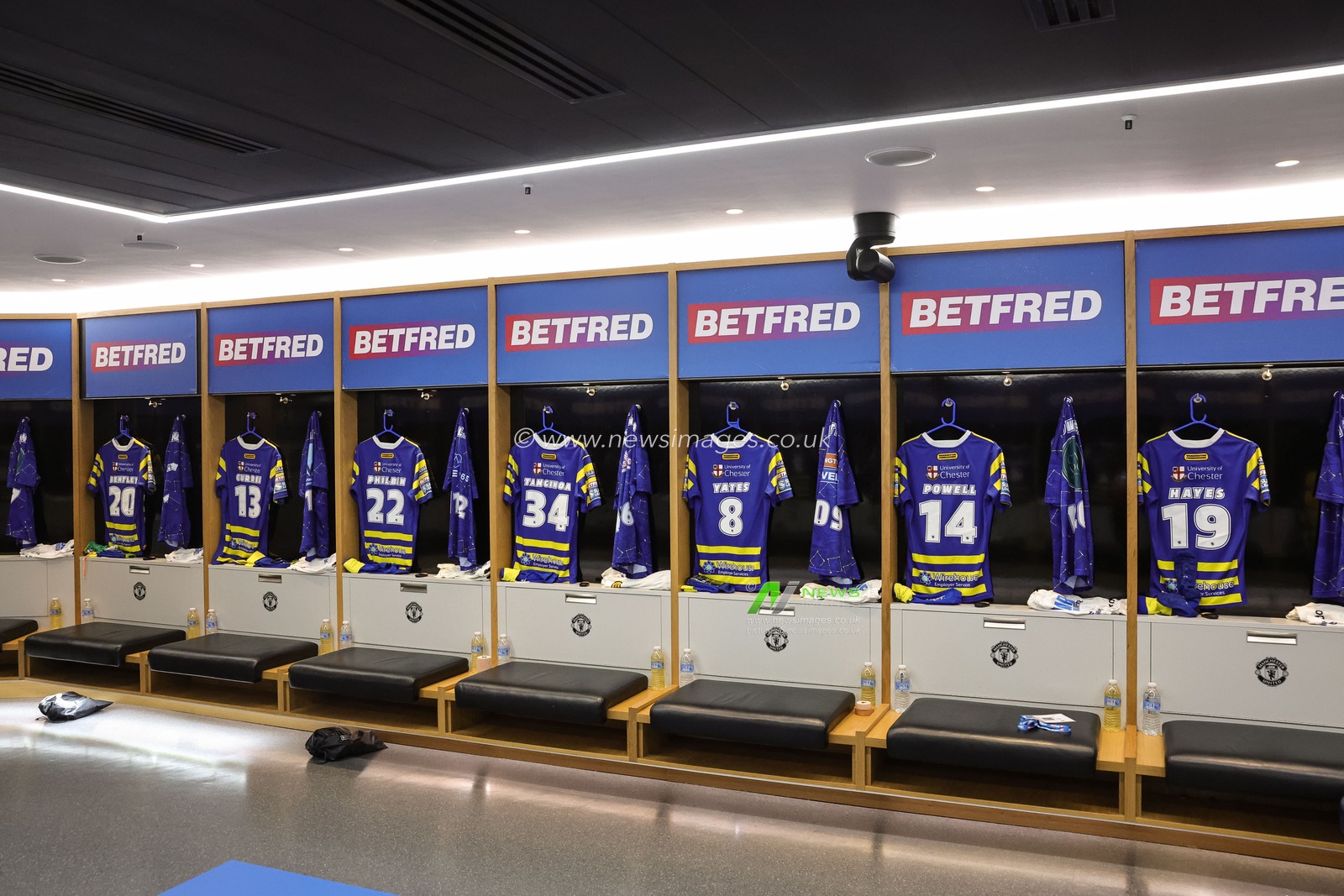 Warrington Wolves dressing room during the Betfred Super League Grand Final match Warrington Wolves vs Wakefield Trinity at Old Trafford, Manchester, United Kingdom on 03 October 2026

(Photo by Mark Cosgrove/News Images)