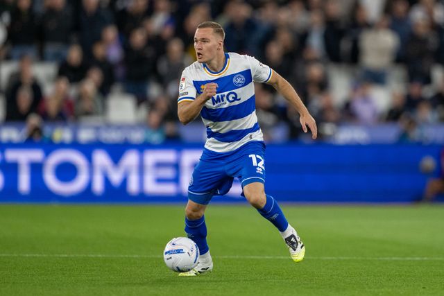 Boy Kemper of QPR controls the ball during the Sky Bet Championship match West Ham United vs Queens Park Rangers at London Stadium, London, United Kingdom on 09 October 2026

(Photo by Mike Turner/News Images)