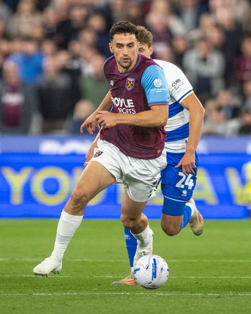 Maximilian Kilman of West Ham United breaks forward during the Sky Bet Championship match West Ham United vs Queens Park Rangers at London Stadium, London, United Kingdom on 09 October 2026

(Photo by Mike Turner/News Images)