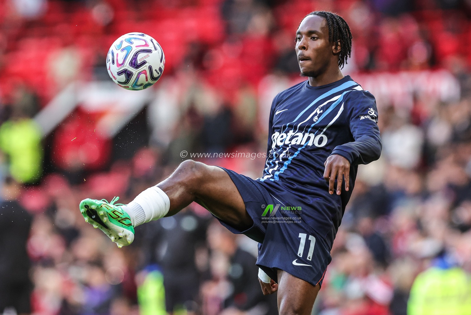 Mathys Tel of Tottenham Hotspur in the pregame warmup session during the Premier League match Manchester United vs Tottenham Hotspur at Old Trafford, Manchester, United Kingdom on 10 October 2026

(Photo by Mark Cosgrove/News Images)