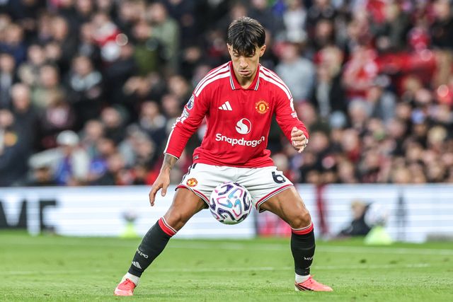 Lisandro Martinez of Manchester United controls the ball during the Premier League match Manchester United vs Tottenham Hotspur at Old Trafford, Manchester, United Kingdom on 10 October 2026

(Photo by Mark Cosgrove/News Images)