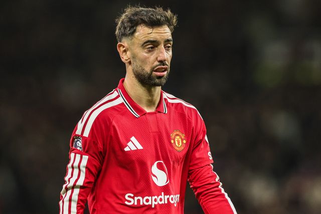 Bruno Fernandes of Manchester United during the Premier League match Manchester United vs Tottenham Hotspur at Old Trafford, Manchester, United Kingdom on 10 October 2026

(Photo by Mark Cosgrove/News Images)