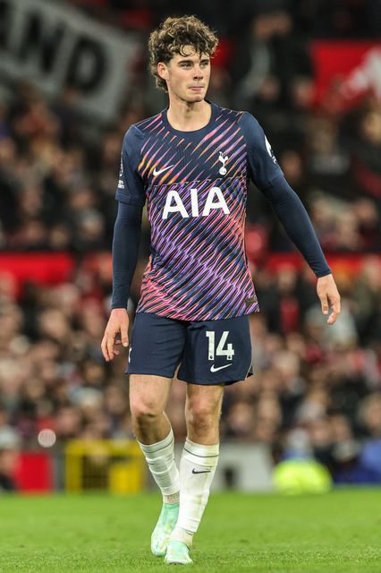 Archie Gray of Tottenham Hotspur during the Premier League match Manchester United vs Tottenham Hotspur at Old Trafford, Manchester, United Kingdom on 10 October 2026

(Photo by Mark Cosgrove/News Images)